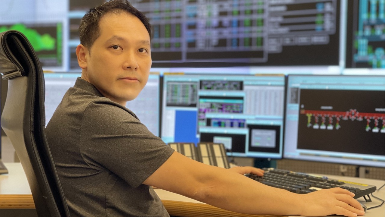 Photo of Lee Chun Hong, Senior Principal Engineer at Energy Market Authority's System Control Department