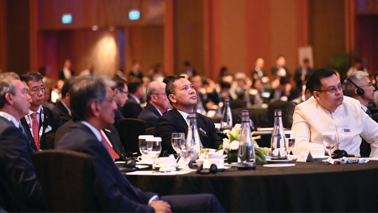 Photo of delegates at the Singapore International Energy Week 2023