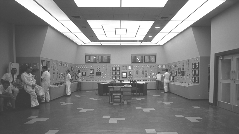 Pasir Panjang Power Station opened to support Singapore’s rapid industrialisation (Photo credit: Ministry of Information and the Arts Collection, courtesy of National Archives of Singapore)